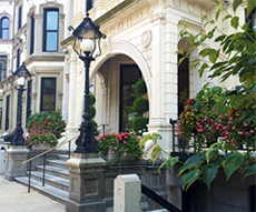 Picture of Vendome building on Commonwealth Avenue